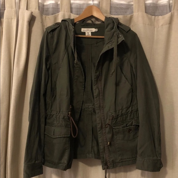 H&M Jackets & Blazers - H&M olive green jacket